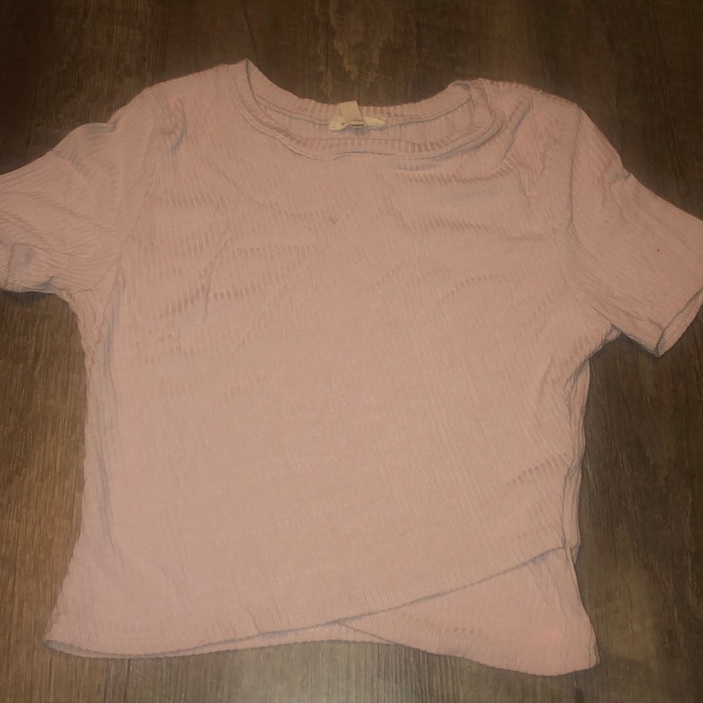 PALE PINK CROP TOP!